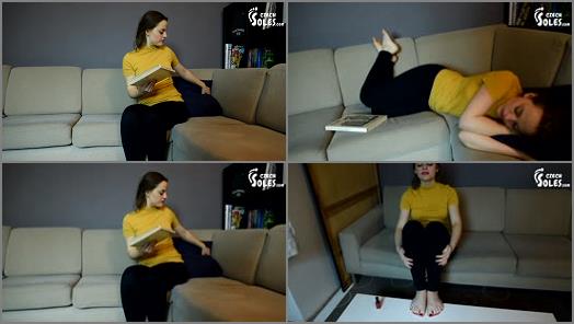 Foot JOI – Czech Soles – Footgirl Painting Her Toe Nails Red