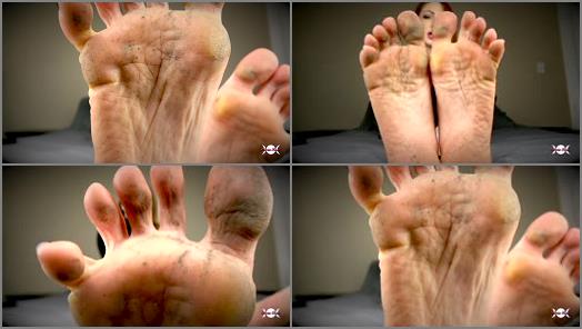 Deep feet – Goddess Olivia Rose – Weak For Dirty Feet