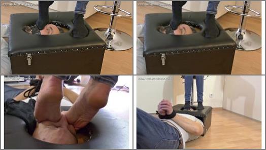 Foot smelling – Madame Marissa – Trapped In The Smotherbox And Smothered Under Feet