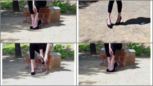 Shoeplay – Spaingirl – Black Heels
