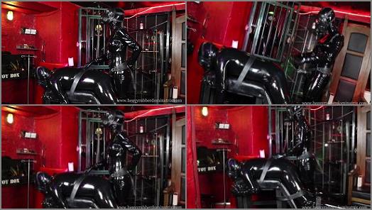 Female Domination – Heavy Rubber Dominatrix – Fucking His Rubber Brains Out