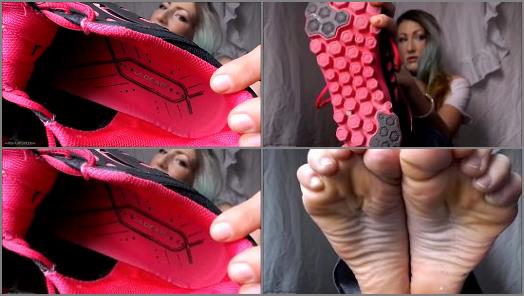 Shiny soles – Goddess Misha Mystique – Sweaty Sneaker Foot Worship