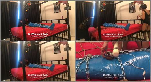 Femdom – Queen Kali Rain – my pain sister Dominafire came for a visit And like always, we took our time in torturing this poor pathetic sub to the point of his limit