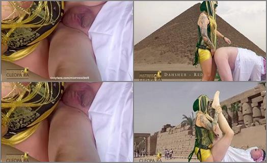 Strapon – Mistress Cleopatra – Cleopatra pegs her Saudi Arabian bitch in the middle of the Sahara