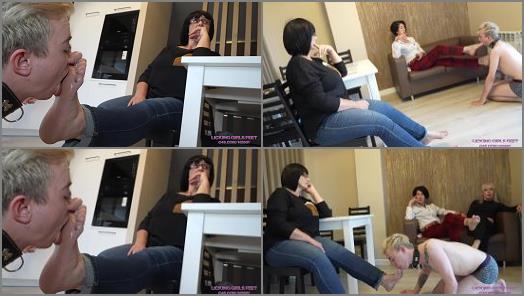 Femdom – LICKING GIRLS FEET (2022) Show us how much you love our feet loser