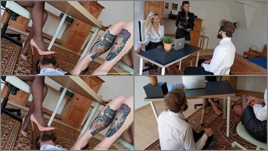 Shoeslicking – Miss Melisande Sin – Sinsistersdungeon – A New Employee – Dominated By Two Bosses (Film In Polish)